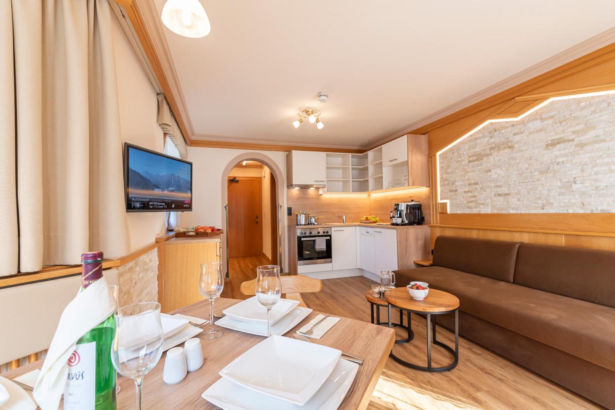 Hotel Garni Apart Tina Ischgl Eksteriør bilde
